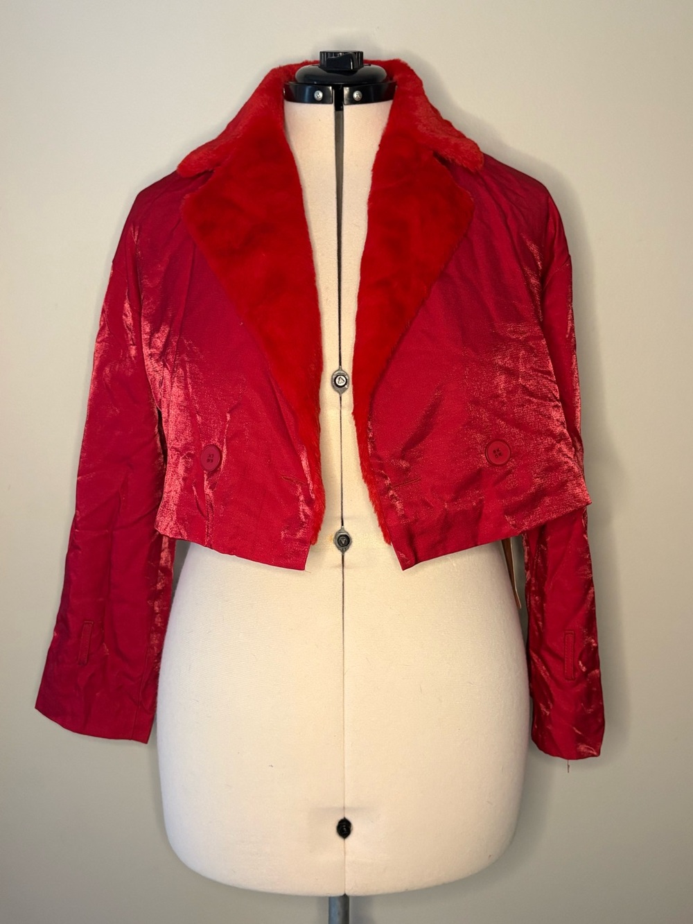 SHEIN Red Cropped Blazer with Faux Fur Lapel